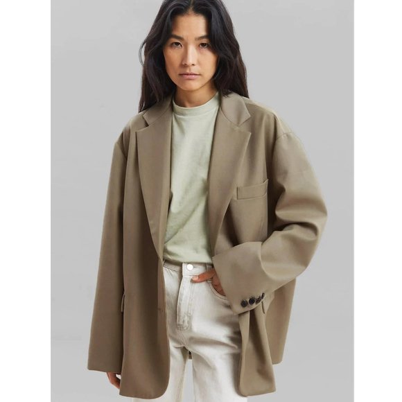 Frankie Shop Jackets & Blazers - The Frankie Shop Oversized Boyfriend Blazer in Desert Taupe One Size